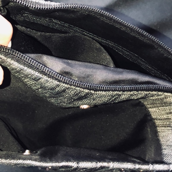 ➰Crossbody Bag - Picture 3 of 7